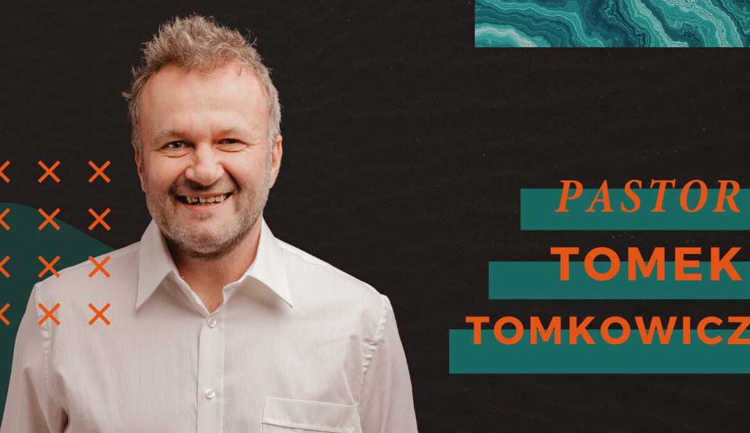 Sobota vs Niedziela – Pastor Tomek Tomkowicz
